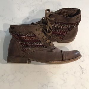 Roxy Brown Booties